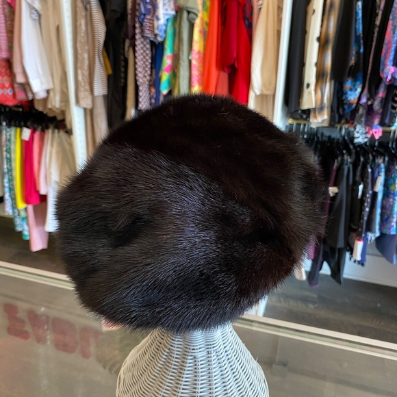 Vintage dark brown mink beret - Picture 2 of 4